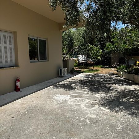 Aktaion Rooms Stoúpa المظهر الخارجي الصورة